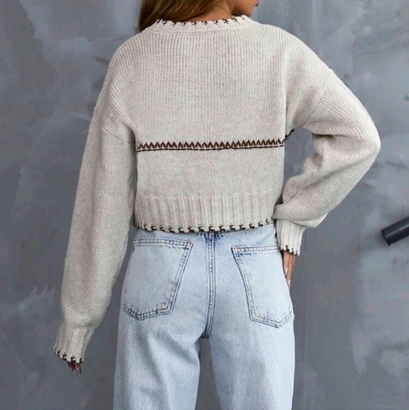 Women Contrast Trim Premium Quality Brushed Yarn Cozy And Warm Sweater - Picture 2 of 4